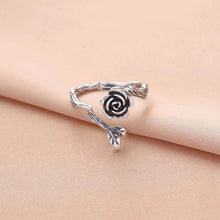 Load image into Gallery viewer, Rings- 925 Sterling Silver Flower Ring Finger
