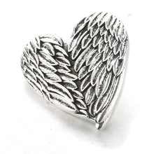 Load image into Gallery viewer, Snap- Hearts Stamped Metal /3 styles
